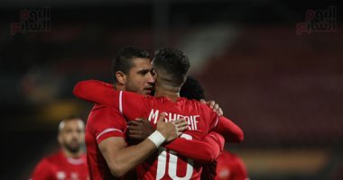 الأهلي يُصحح المسار الأفريقي بفوز صعب 3 / 2 على المريخ السوداني
