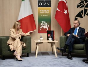 مصادر: أردوغان يدعو ميلوني لزيارة تركيا